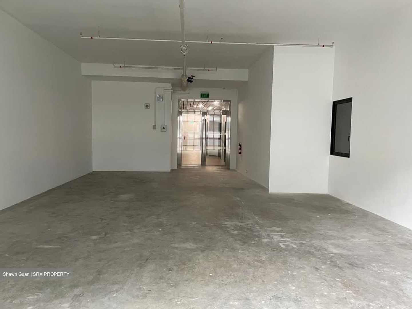 Harper Kitchen (D13), Office #570917861